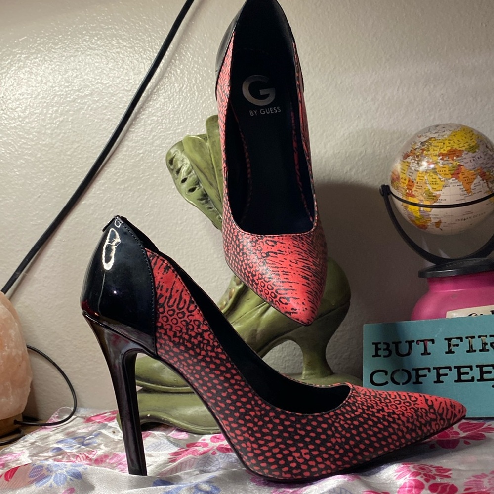 NWOT ladies shoes 8.5